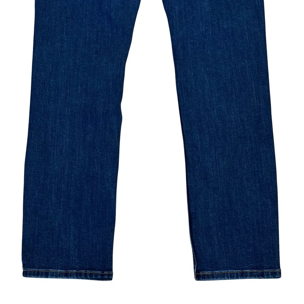 Levis tag size